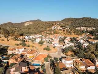 Click to see details of this property Click to see details of this property
