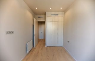 Click to see details of this property Click to see details of this property
