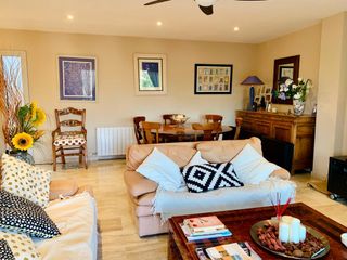 Click to see details of this property Click to see details of this property