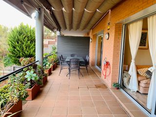 Click to see details of this property Click to see details of this property