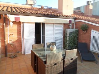 Click to see details of this property Click to see details of this property