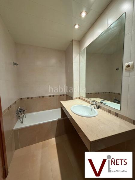 Foto 326df211-83d3-48e4-85c6-fd8f98082fe9. Location appartement avec chauffage parking dans Centre Garriga (La)