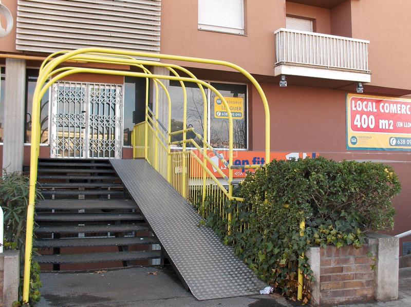 Foto bf2b0a72-b9d8-4e9e-8e26-54cd70352744. Location local commercial dans Poble Sec Igualada