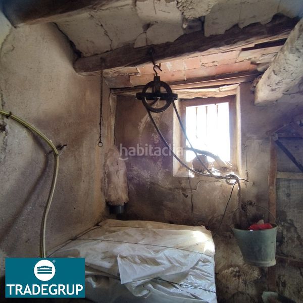 Foto 1db4d3e9-853c-4c8a-82b5-c306a8a61cb1. Casa adossada a Calaf