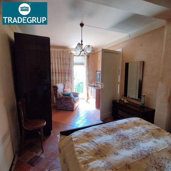 Foto 736cdd7e-b0cf-4b33-88b2-0b3ab38078bc. Casa adossada a Calaf
