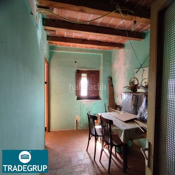 Foto d52a0d00-067a-4633-86b7-edb12b97f95f. Casa adossada a Calaf