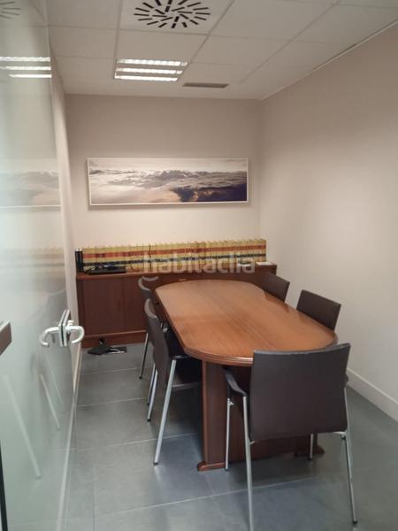 Foto 4e5e7607-cf96-4ecd-9d0f-2eebc66fab1a. Oficina espectacular oficina en sant cugat en Coll Favà Sant Cugat del Vallès