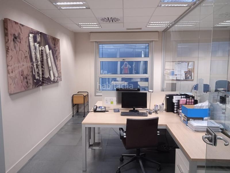 Foto 599335b2-5dba-40c8-8b06-dfb713e4287f. Oficina espectacular oficina en sant cugat en Coll Favà Sant Cugat del Vallès