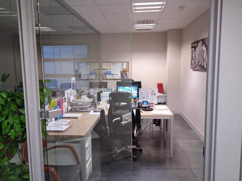 Foto 687e9b1d-10de-4a91-8041-70671b724d3e. Oficina espectacular oficina en sant cugat en Coll Favà Sant Cugat del Vallès