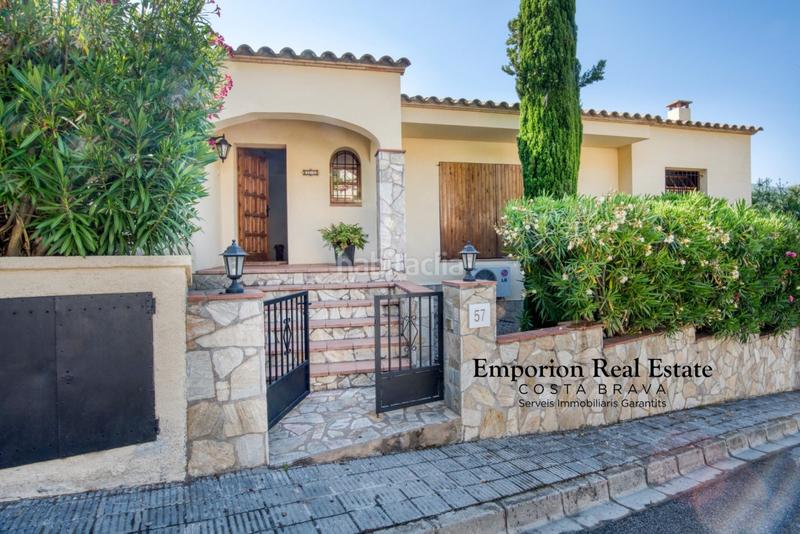 Foto b30fd356-80e8-4429-a7ba-40e8e8eca90a. Lloguer casa amb aparcament piscina a Cabanyes-Mas Ambrós-Mas Pallí Calonge