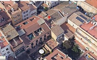 Local Comercial a Centre. Local de 137 m2 a un paso de carrer cervantes, con posibilidad d