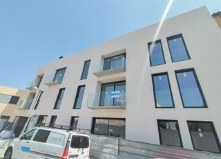 Apartamento en Avinguda Catalunya. Apartamentos de obra nueva de buenas calidades y diseño, en plen