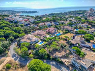 Terreny residencial a Sant Pol. Espectacular parcela sant feliu guixols