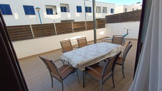 Lloguer Planta baixa a El Pedró. Alquiler exclusivamente de septiembre a junio. excelente planta