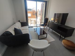 Lloguer Dúplex a Centre. Excelente duplex de obra nueva, impecable, confortable, cerca ce