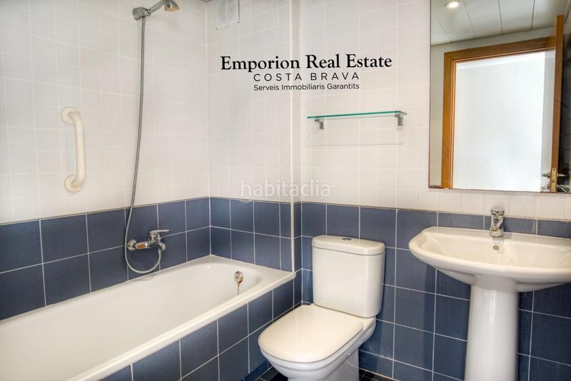 Foto 8a3d1e63-31f7-4403-86c4-c928a576f840. Location appartement avec chauffage parking dans Poble Calonge