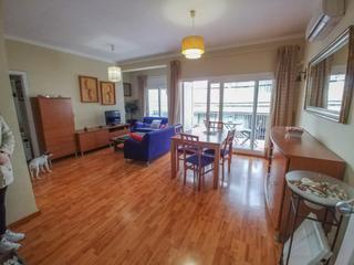 Miete Etagenwohnung in Avinguda Catalunya. Oferta !!!! precioso piso  a 300 mts de la playa en el centro de