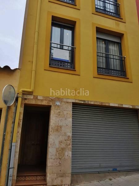 Foto ccaa5fcb-bc7e-4aa8-a153-b4e1ea6472eb. Alquiler casa  adosada centro palamos con terraza y vistas al mar. en Palamós