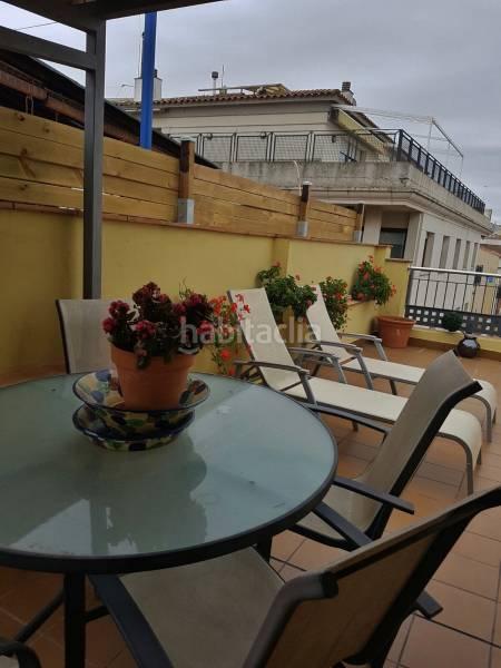 Foto e449fcb6-2b02-4dae-9f8e-240f4f3a0da7. Alquiler casa  adosada centro palamos con terraza y vistas al mar. en Palamós