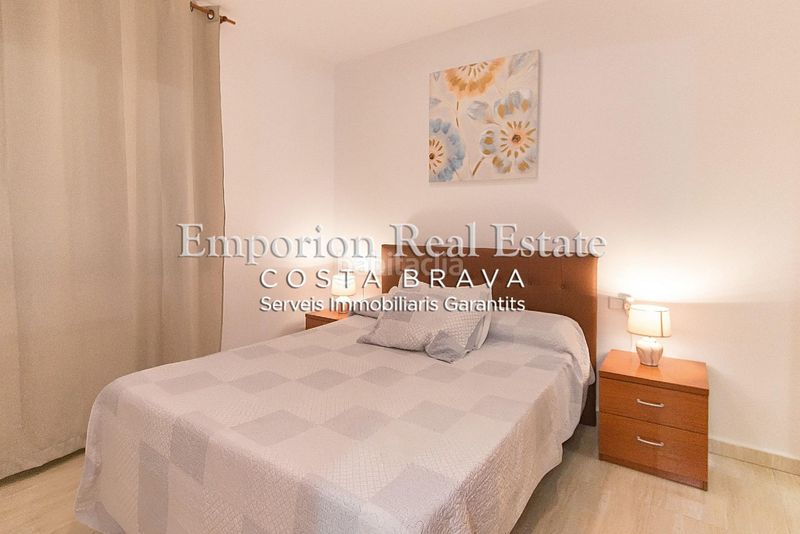 Foto 90f0f618-04dd-4ad2-8c27-c3b57d375539. Lloguer apartament amb aparcament a Avinguda Catalunya Palamós