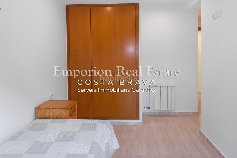 Foto 9ea56e82-a4ac-4d55-b5fa-e2df17dde20b. Lloguer apartament amb aparcament a Avinguda Catalunya Palamós