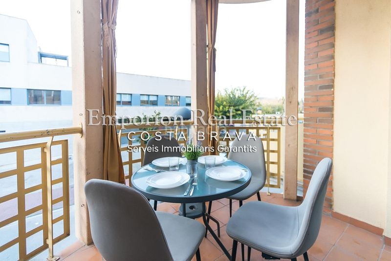 Foto de61a1d9-935c-4a0d-a432-259766f34fa4. Lloguer apartament amb aparcament a Avinguda Catalunya Palamós
