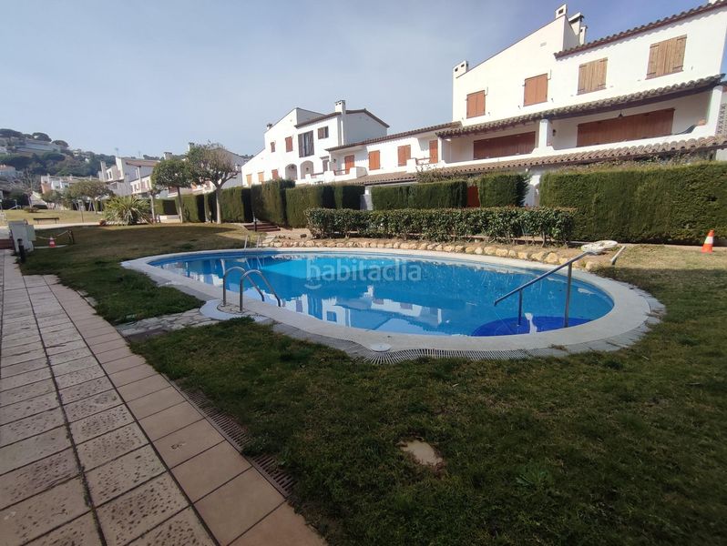 Foto cfba1766-5ad4-4c07-b634-72a713bc30a3. Casa adossada amb calefacció aparcament piscina a Sant Antoni de Calonge