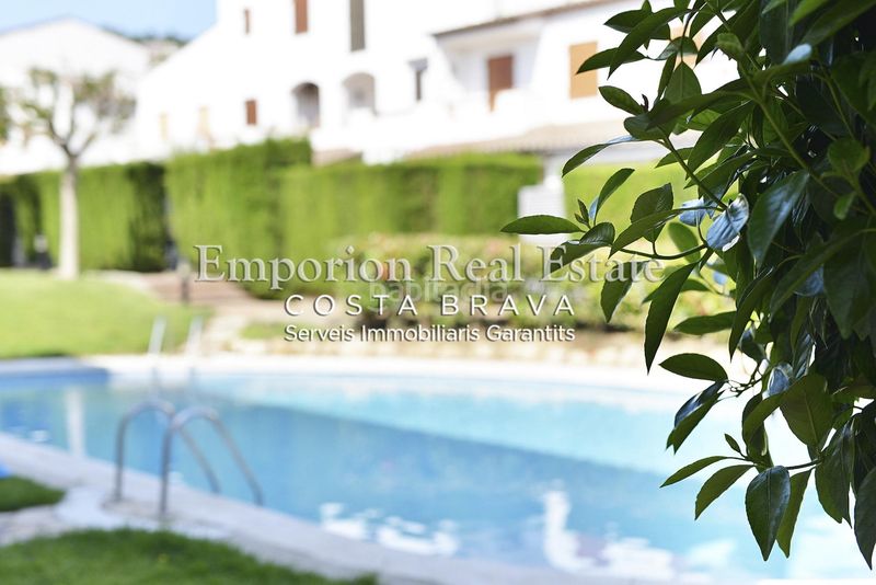 Foto ee7217e3-5947-4de3-9882-8541e53940be. Casa adossada amb calefacció aparcament piscina a Sant Antoni de Calonge