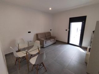 Apartament  Carrer josep fabrega i pou 5. Bonito apartamento de 2 dormitorios totalmente renovado excelent
