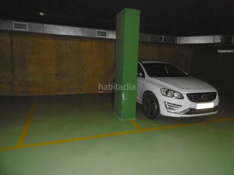 Foto f7c40f1a-8c21-498a-828f-6e199ddd8f2e. Rent car parking in c/ de sicília 113 in Fort Pienc Barcelona
