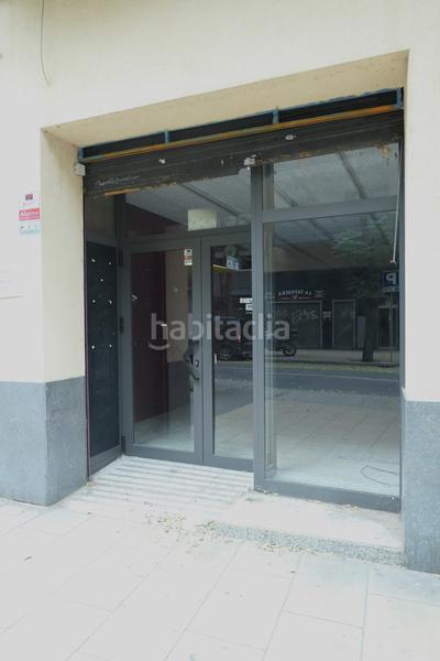 Foto 3a25f50b-09a0-46ef-94b3-c423c60620ea. Alquiler local comercial en carrer gran de sant andreu 63 local per llogar a , sant andreu en Barcelona