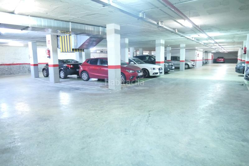 Foto ad6a6777-4dc2-41b0-9cc5-931db8860daa. Autoparkplatz in Sant Andreu de Palomar Barcelona