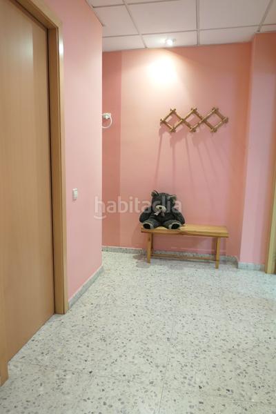 Foto 77e90561-30ae-4ebf-bc93-7e92304a96b1. Lloguer oficina a rambla de l'onze de setembre 76 a Barcelona