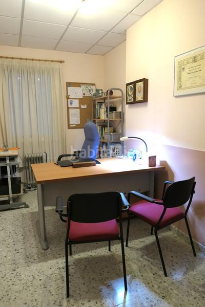 Foto 0919752a-96b3-4996-b99a-69f0193d0055. Miete büro in rambla de l'onze de setembre 76 in Sant Andreu de Palomar Barcelona