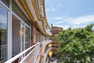 Miete Etagenwohnung  Plaça de sant gregori taumaturg. Sant gregorio taumaturgo  turó park