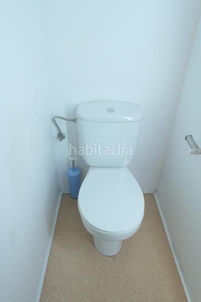 Foto 364c4496-8b1a-4e28-ba0f-a242ce058dc2. Location bureau dans carrer de josep estivill 32 dans Barcelona