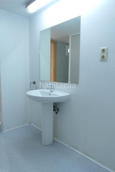 Foto 499798de-308b-45db-9370-e999180d3799. Miete büro in carrer de josep estivill 32 in Navas Barcelona