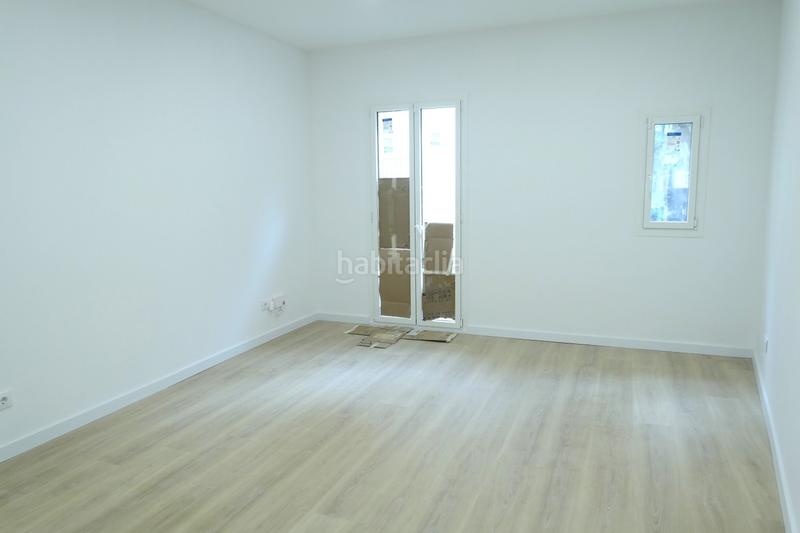 Foto 13db04c3-c0cc-4f3b-a9fb-4fd1438105c0. Rent business premise in carrer de l'ajuntament 24 in Barcelona