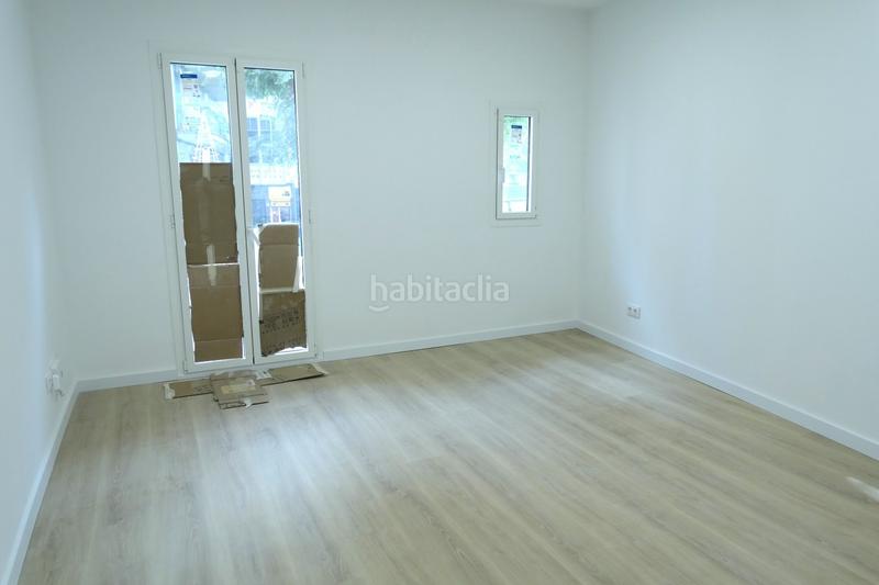 Foto 84b77b1a-20c2-4d88-a468-c66eb9a95545. Rent business premise in carrer de l'ajuntament 24 in Barcelona