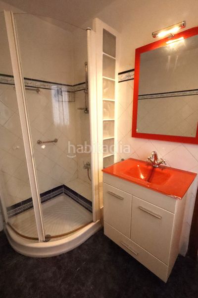 Foto 0dfc161e-6894-4e5f-b6c2-1e379b2fe3c3. Casa amb calefacció a Sant Andreu de Palomar Barcelona