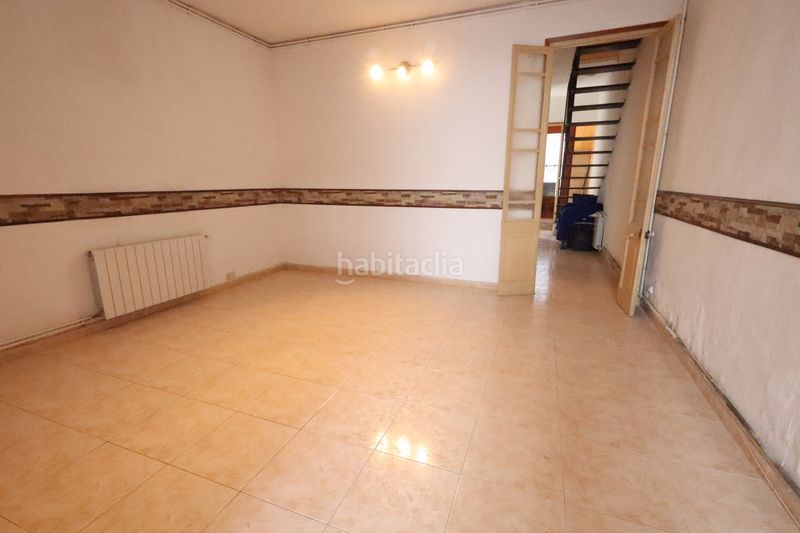 Foto 76c04e9f-48a5-47e3-a164-274f8ac29274. Casa amb calefacció a Sant Andreu de Palomar Barcelona