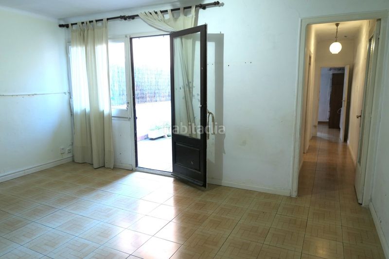 Foto c1e86711-cf83-4d4c-8401-dce533288240. Casa a Sant Andreu de Palomar Barcelona
