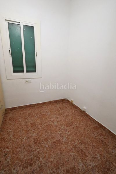 Foto 273b2603-3461-4a68-9530-3dc5b49dc734. Pis a Sant Antoni Barcelona