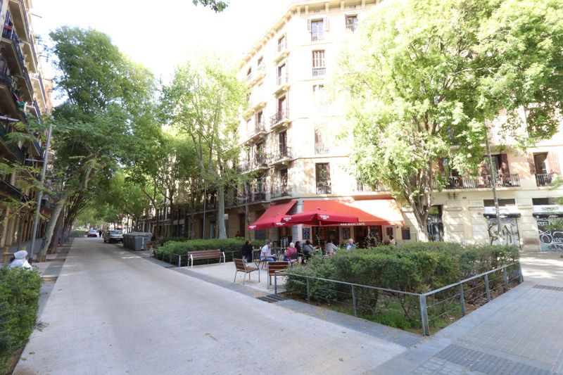 Foto 89657ed3-eeef-48d4-ac7a-915d723cd3dd. Pis a Sant Antoni Barcelona