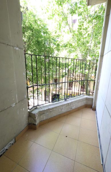 Foto 8d8ced75-5936-45cd-9472-a3e3425ae9b8. Pis a Sant Antoni Barcelona