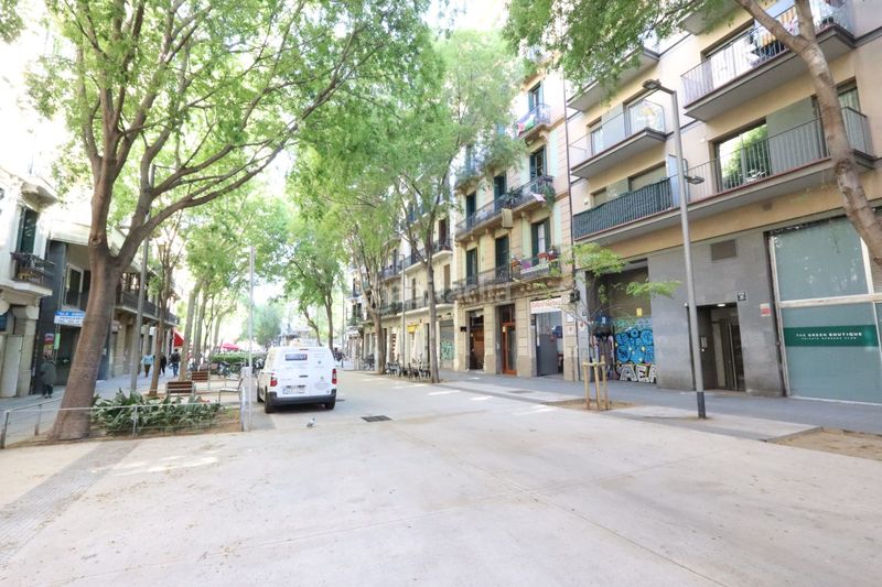 Foto cbf3ca1c-7058-4e22-a898-01818cc16b84. Pis a Sant Antoni Barcelona