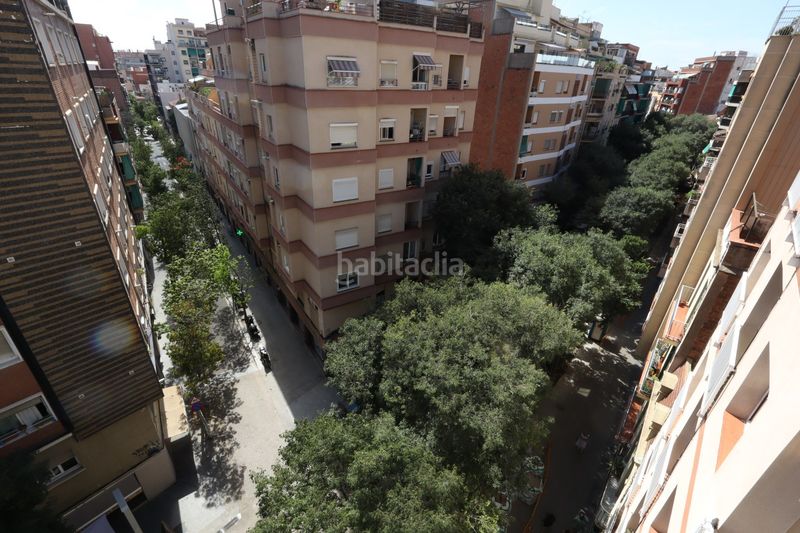 Foto f242ba70-8e18-44ca-892b-4d6a606ec67a. Pis amb calefacció a Sant Andreu de Palomar Barcelona
