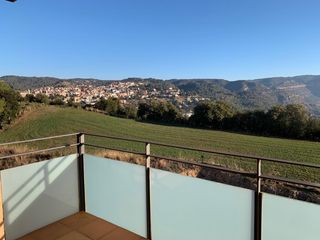 Miete Etagenwohnung  Avinguda del castell de montbui 13. Pis per llogar a barcelona ,sant feliu de codines