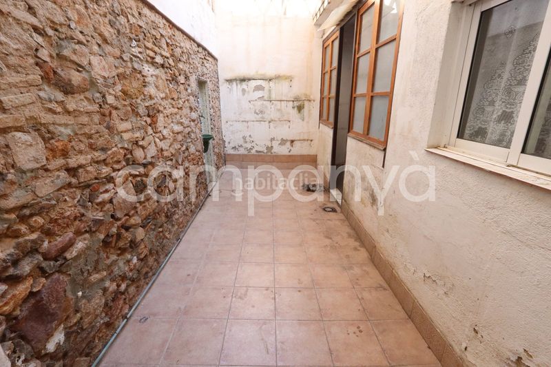 Foto 96c14179-ff8d-4051-a3db-88ddc65194b0. Casa amb calefacció a Sant Andreu de Palomar Barcelona