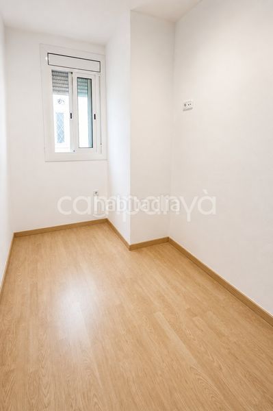 Foto e93a3030-8a4b-4442-9fd3-eddd984ef2b8. Pis a Poblenou Barcelona